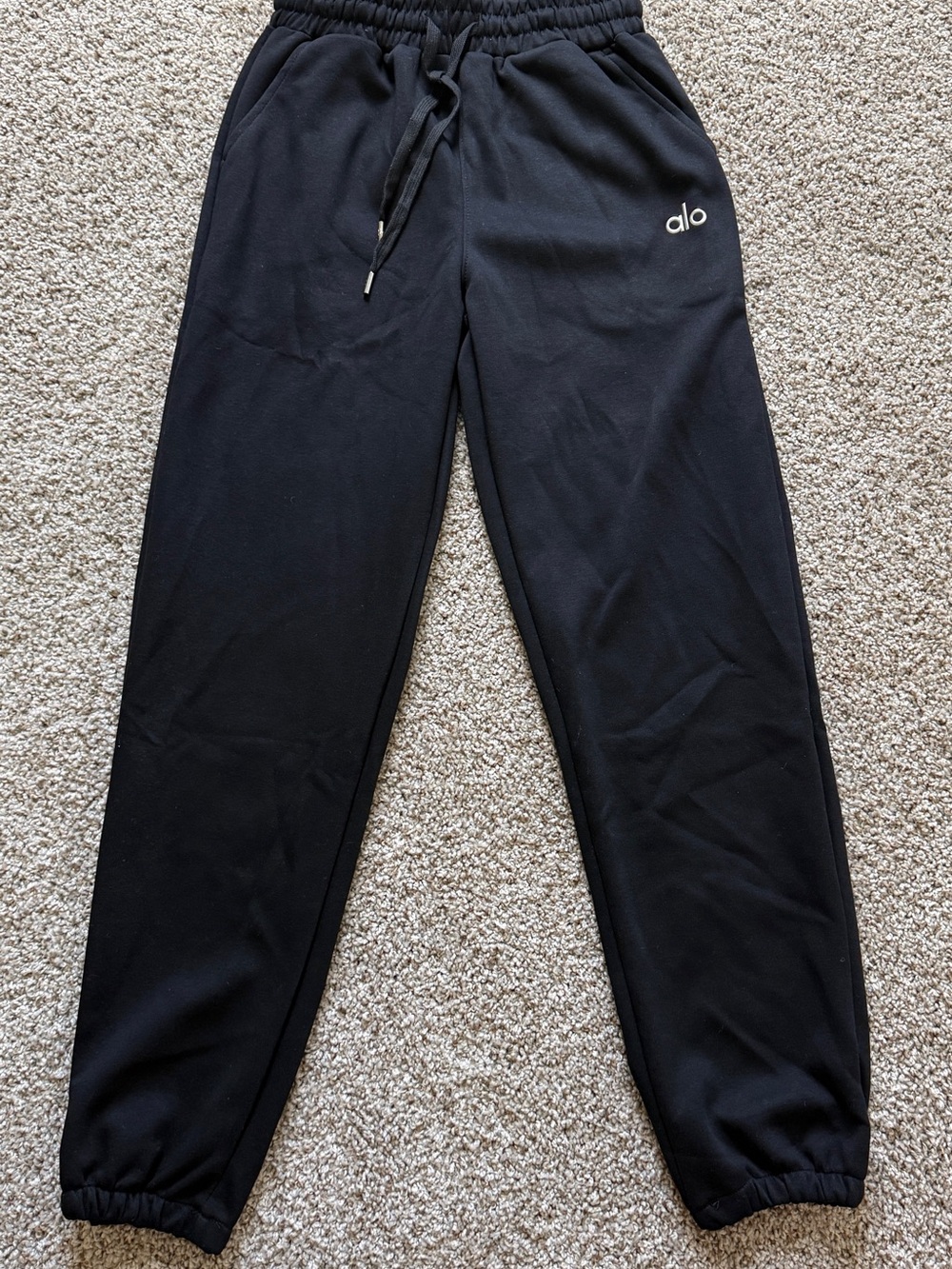 ALO Yoga Men's Black Joggers with Drawstring Waist ( 80% cotton %20 polyester)